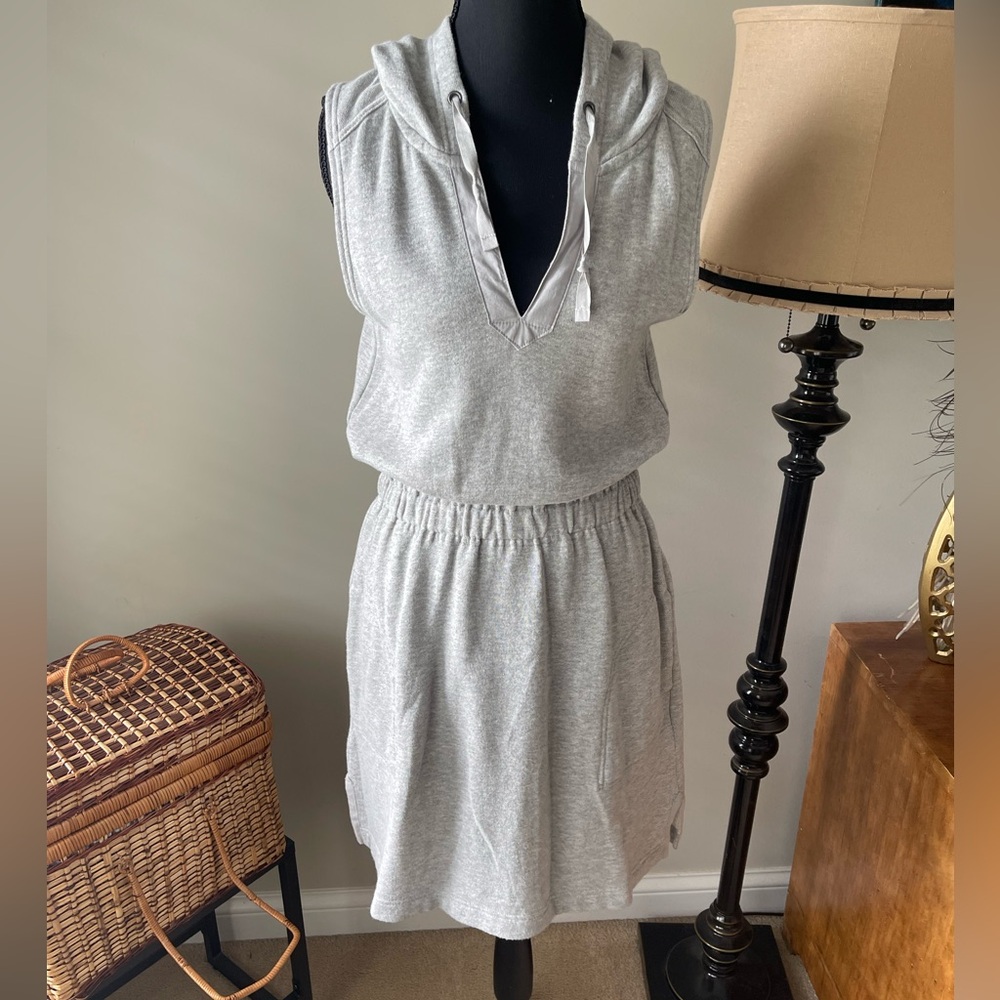 Eddie Bauer Gray Sleeveless Hooded Mini Dress Size M Casual Athleisure